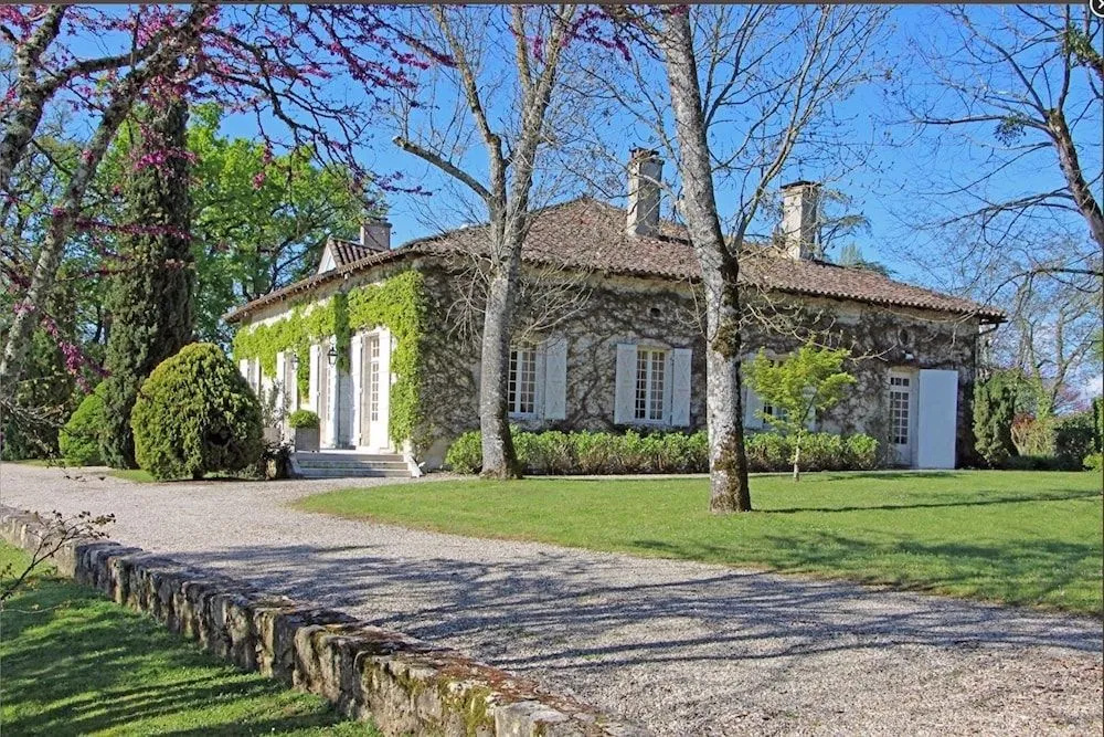 Les Suites du Midi