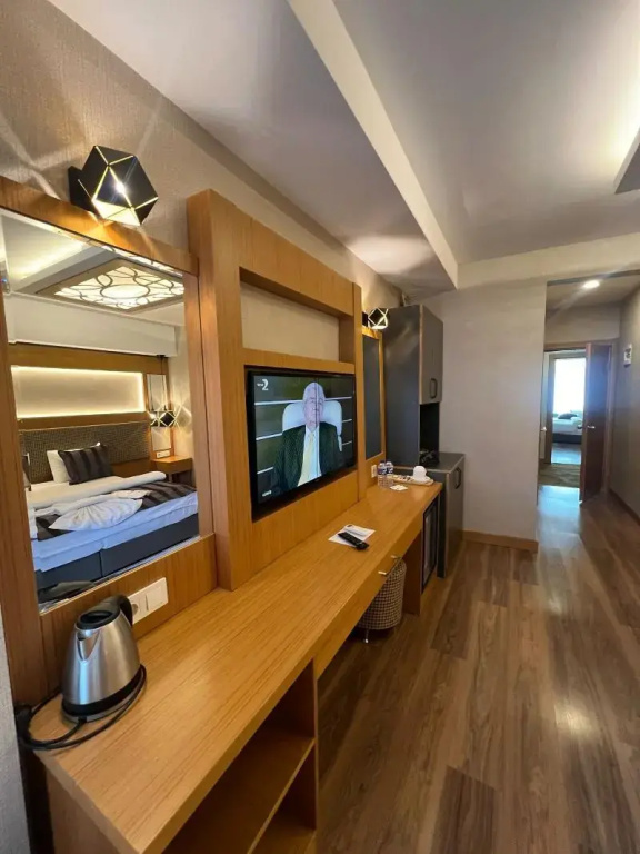 Presidential room