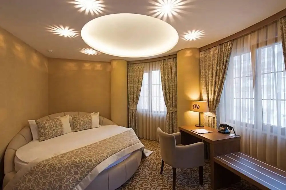 Cesmeli Konak Hotel — 2