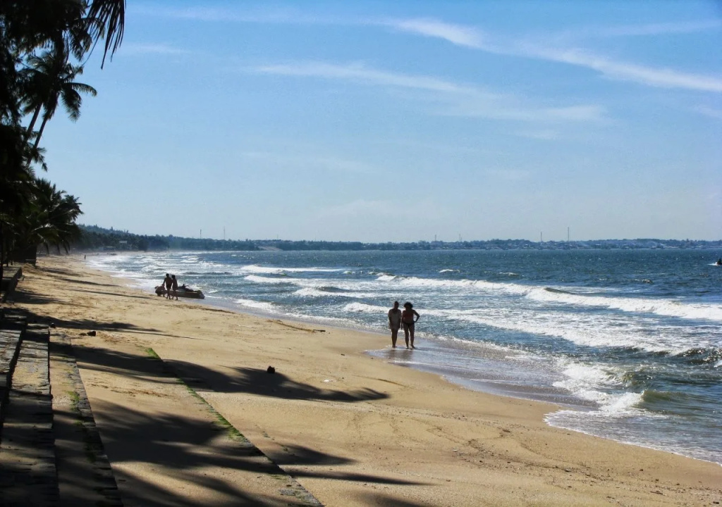 Beach & Waterfront