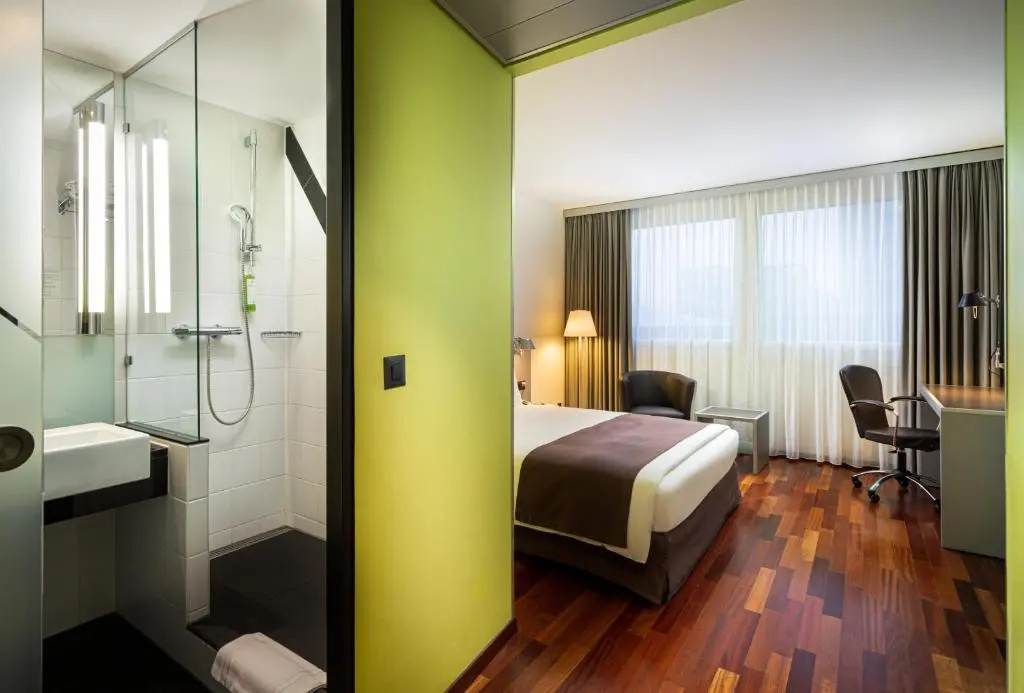 Holiday Inn Zurich - Messe by IHG - Chambres