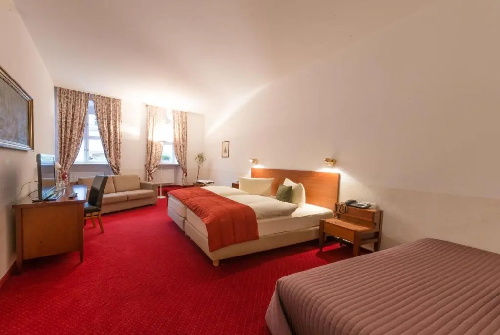 Standard Quadruple room