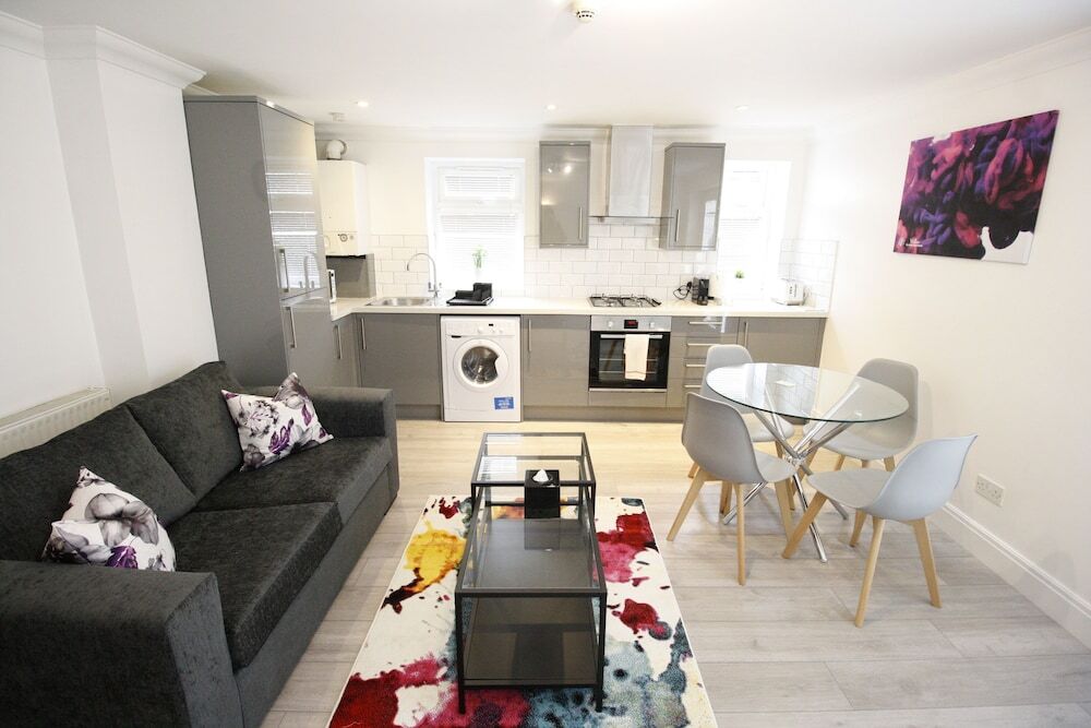 Отель Willow Serviced Apartments - The Walk 3, фото 10