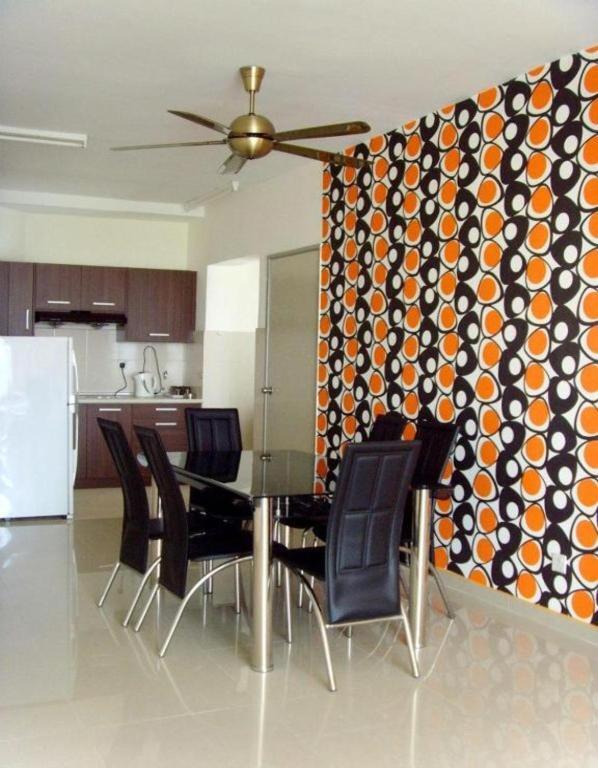 Duta Hotel & Residence