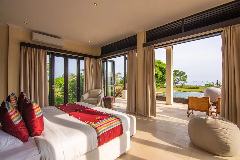 Luxury Villa