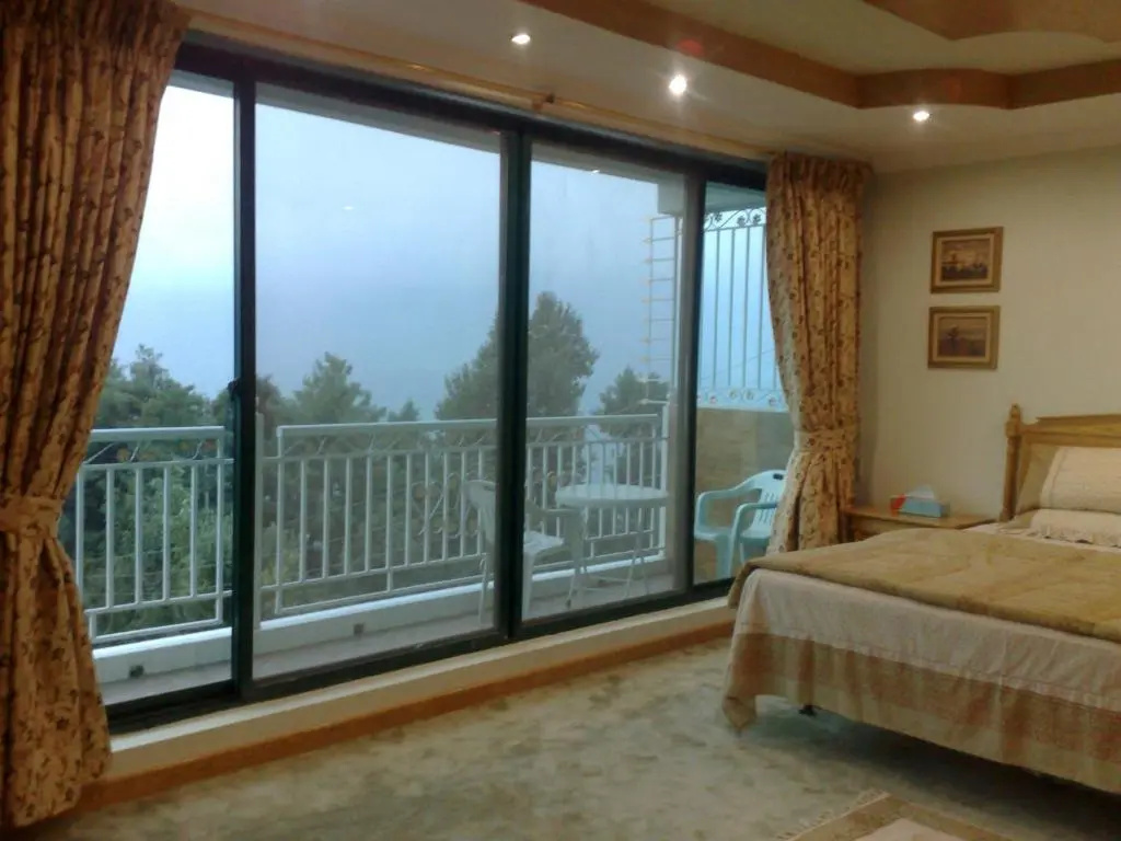 Suite with balcony