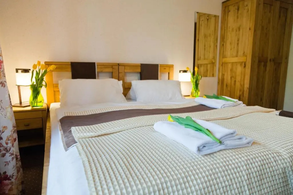 Economy Triple room