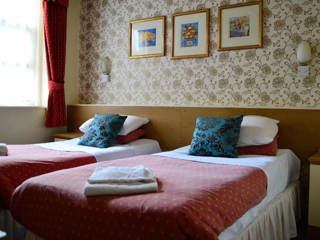 Standard Double room (twin beds)