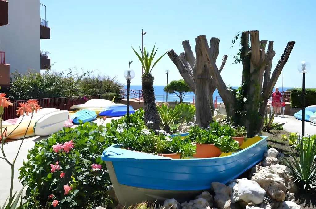 Acquamarina beach house near Taormina