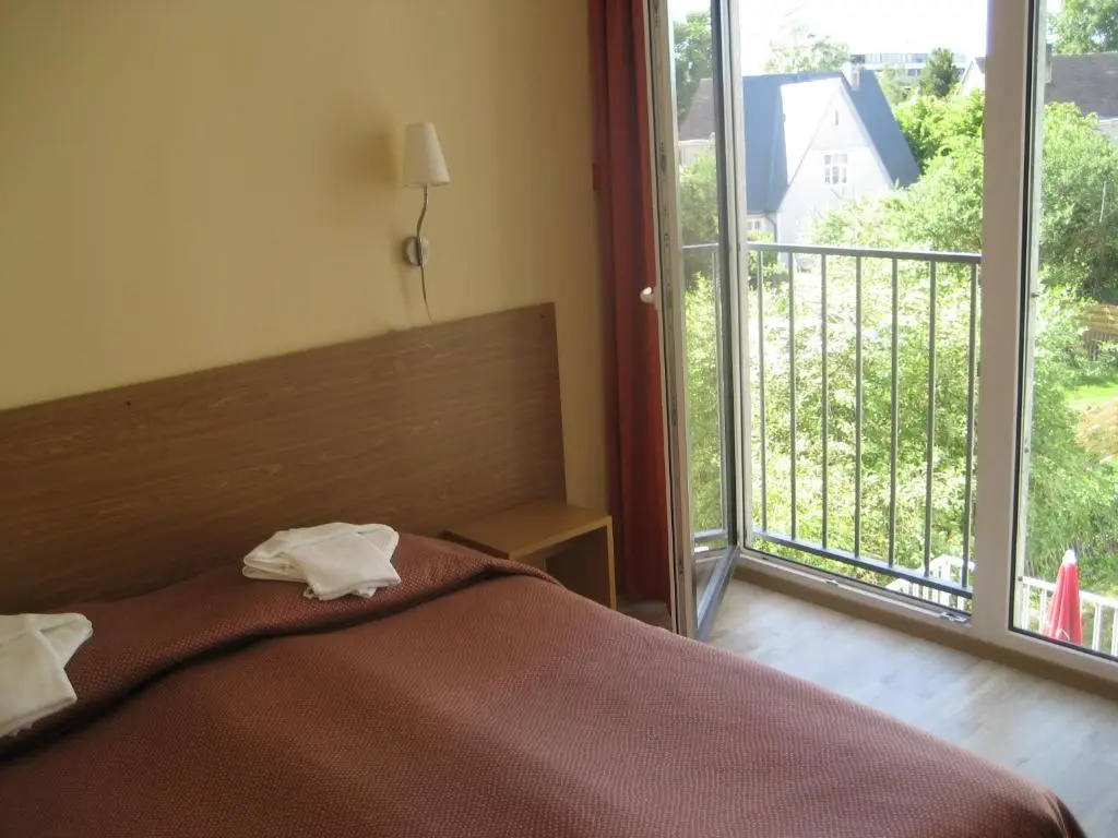 2 Bedrooms Suite