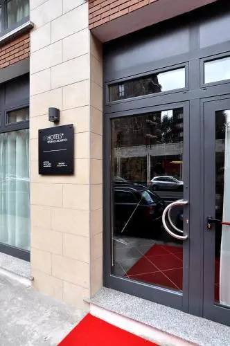 Bb Hotels Aparthotel Arcimboldi