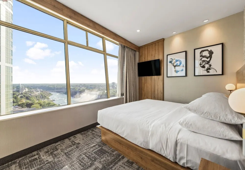 Standard room with water view