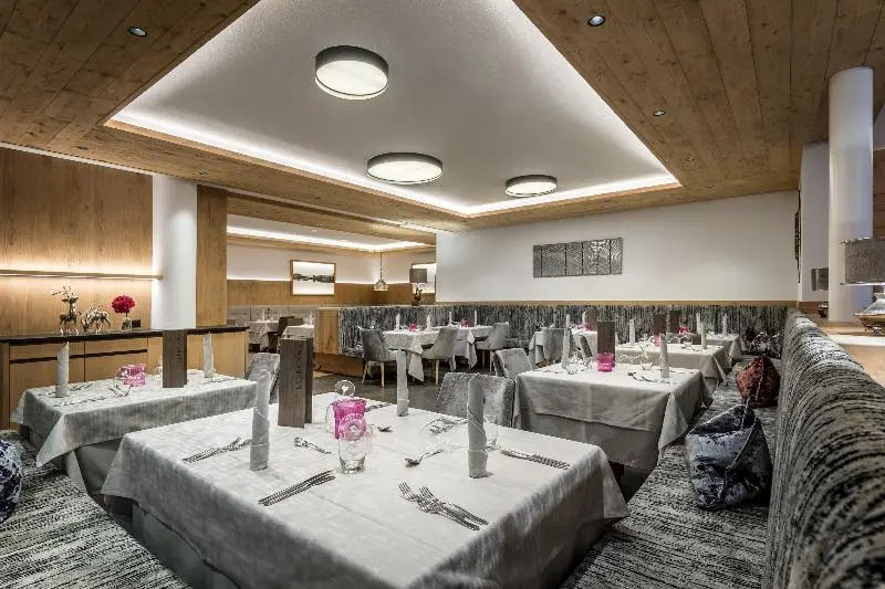 Dolomites Hotel La Fradora - Général