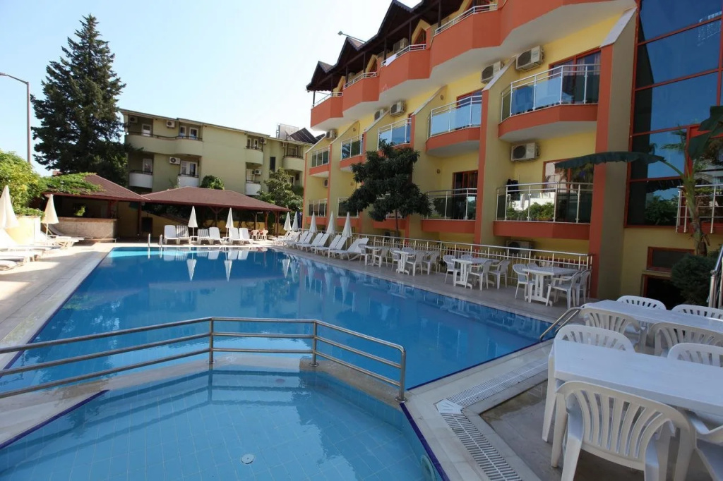 Hotel photo 8