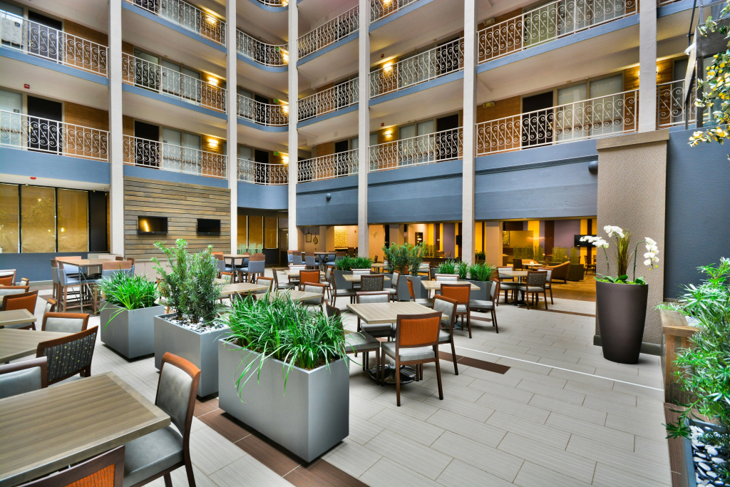 Embassy Suites by Hilton Denver Central Park - Général