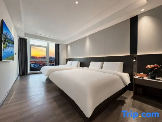Deluxe Double Suite (twin beds)