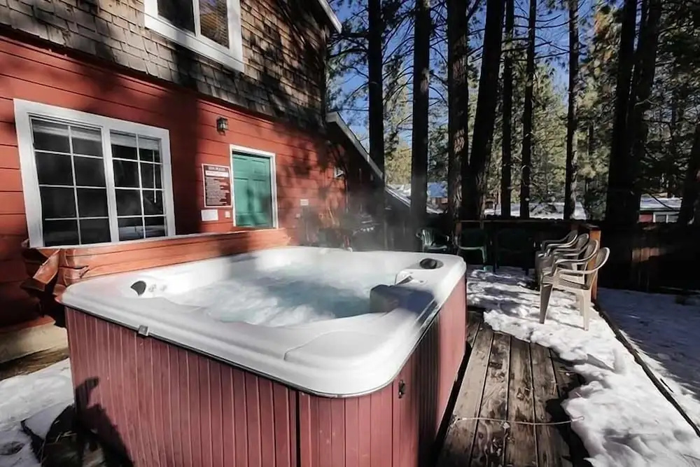 3664 Birch Avenue 5 Bedroom Cabin by RedAwning