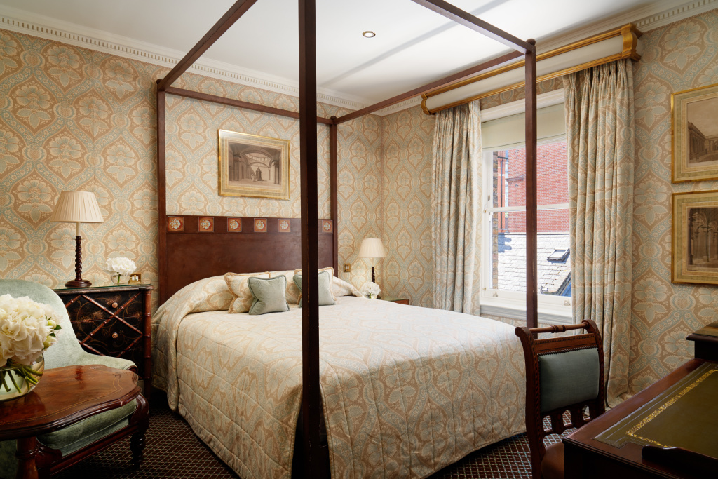 The Egerton House Hotel — фото