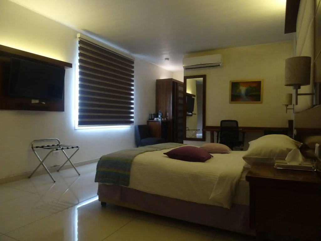 The Hub Hotel