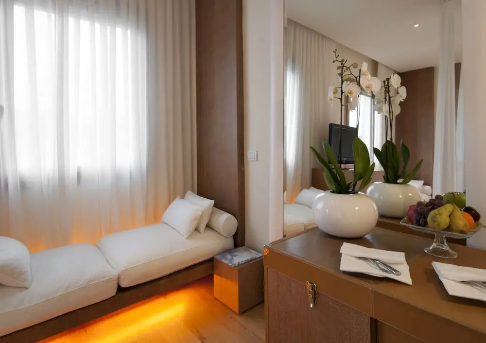 Continentale Deluxe Double room Arno View (full double bed)
