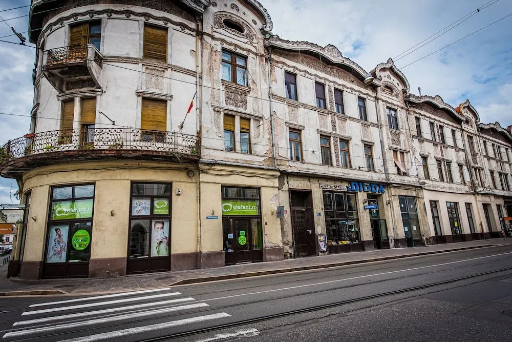 Downtown Fuchsl Palace
