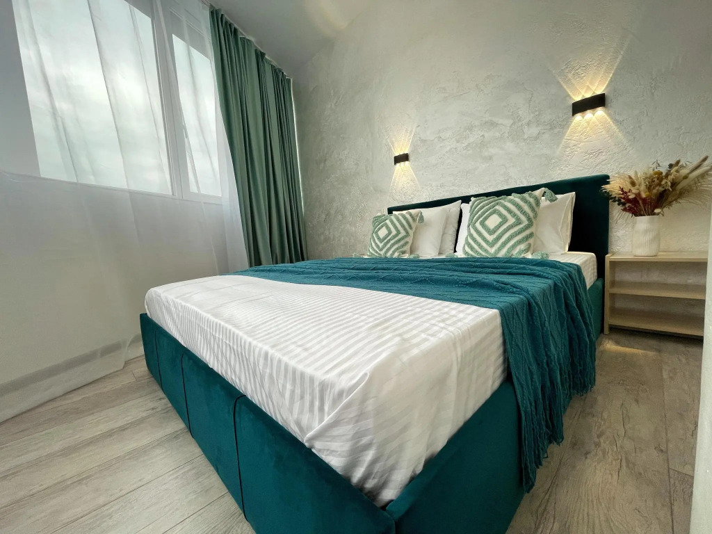 Студия Мансарда в Море