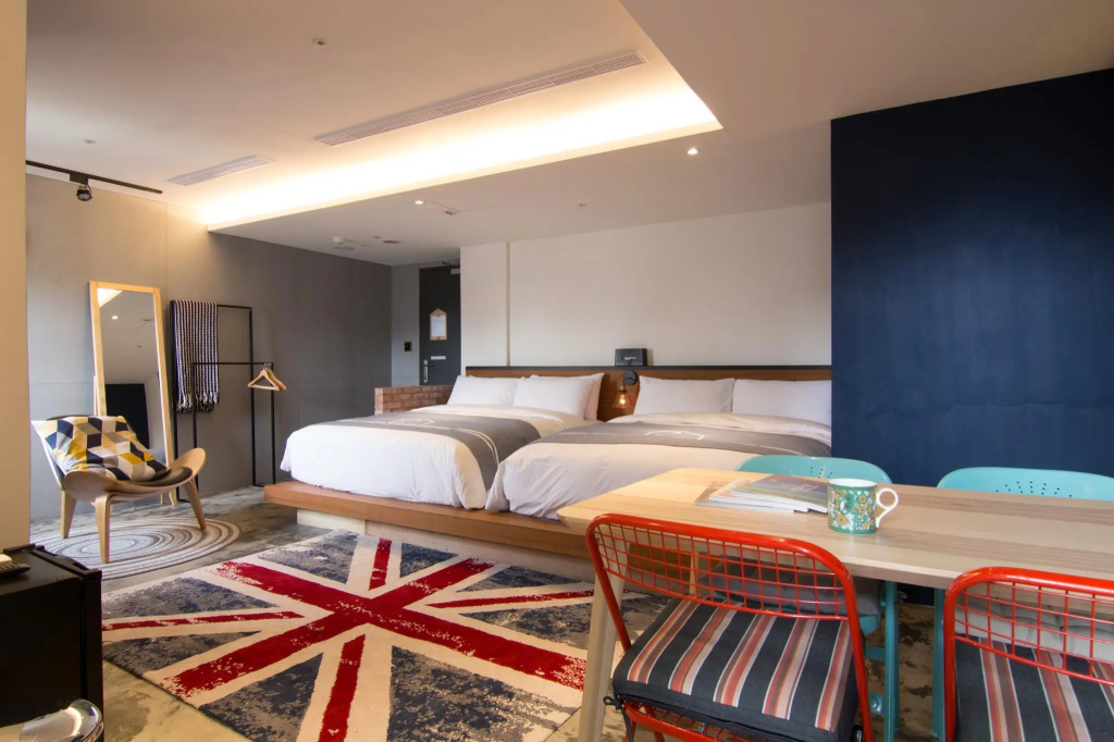 Deluxe Quadruple room