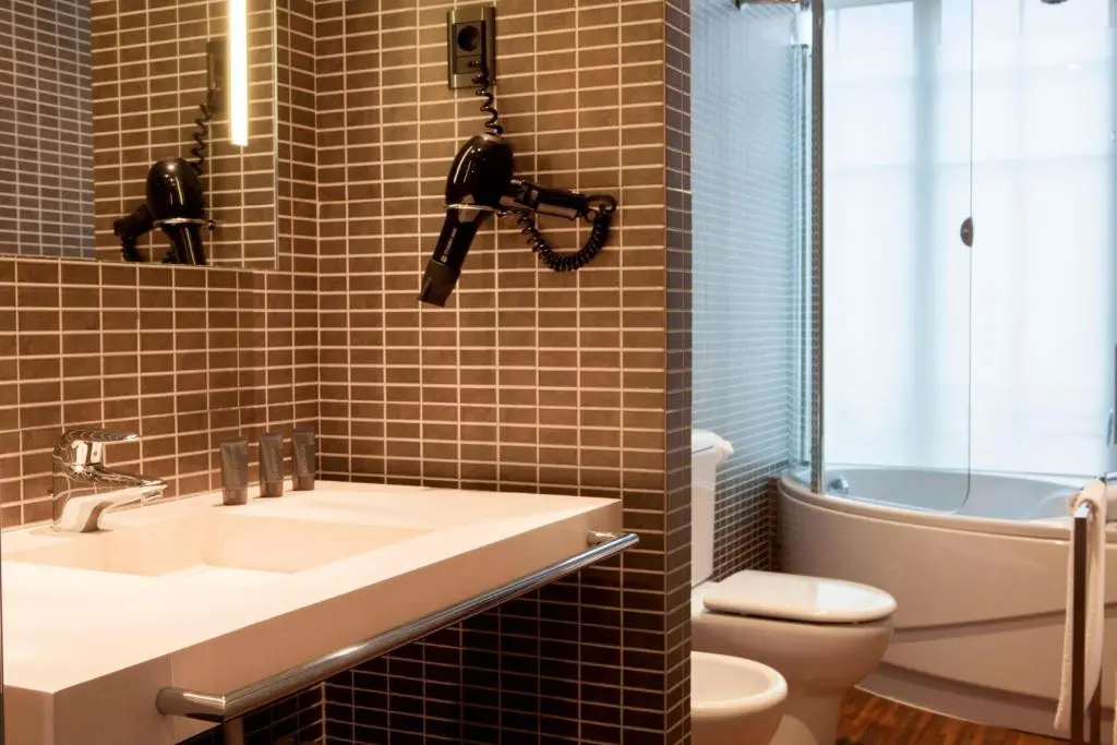 AC Hotel Burgos by Marriott - Chambres