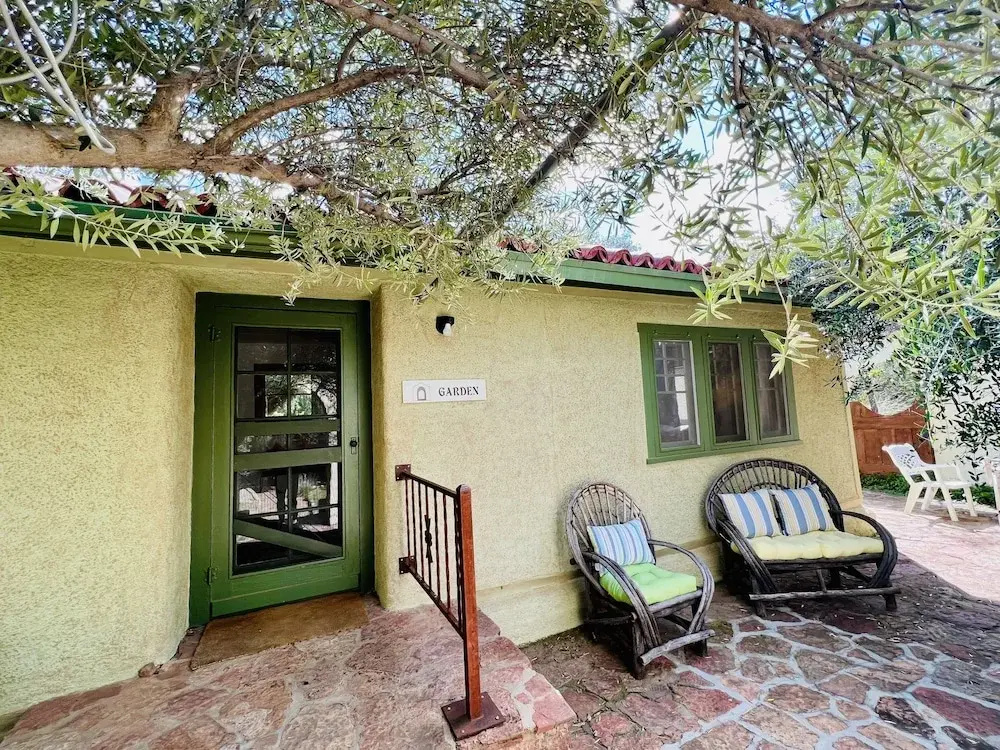 Bungalow