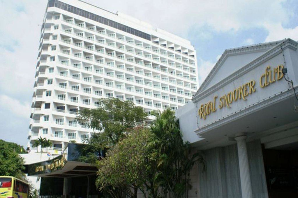 Royal Twins Palace Hotel image