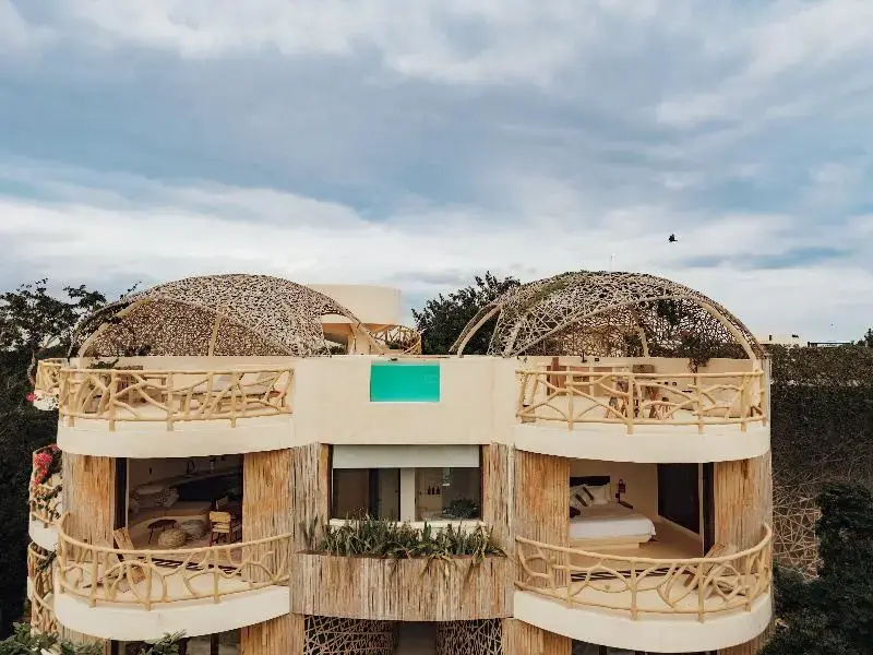 2 Bedrooms Apartment with view