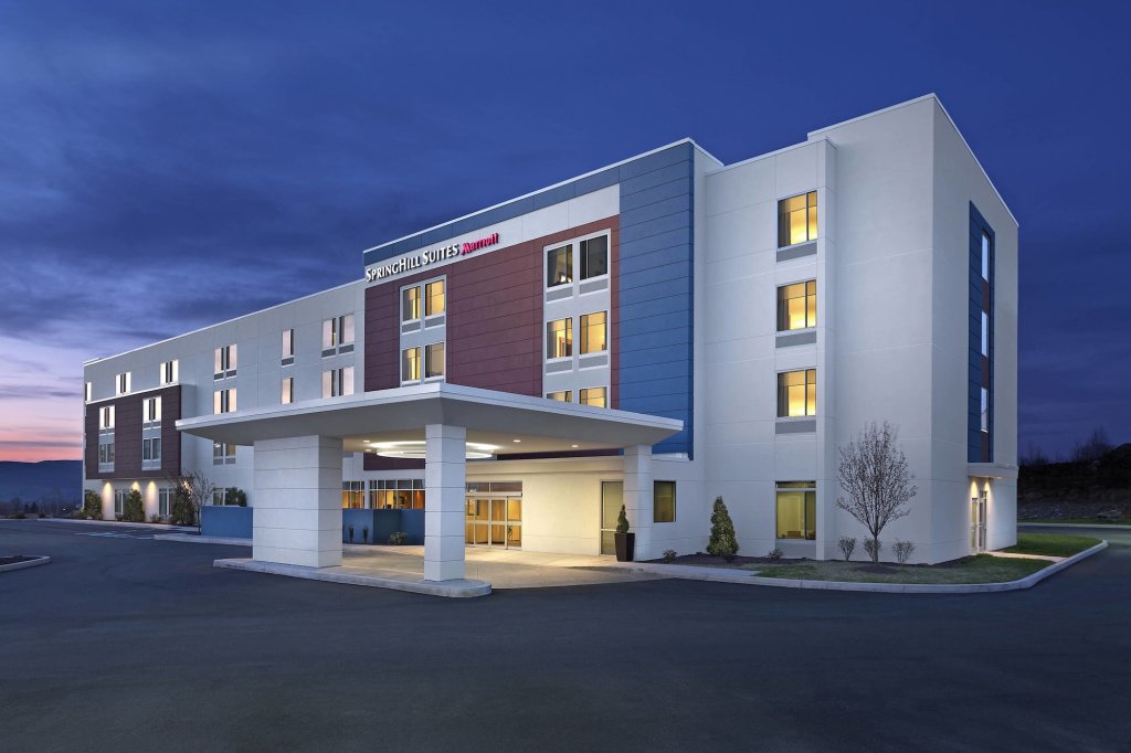 SpringHill Suites by Marriott Hampton Portsmouth image
