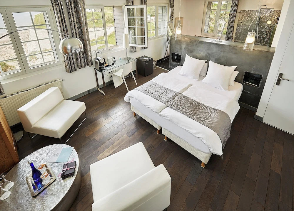 Suite with sea view