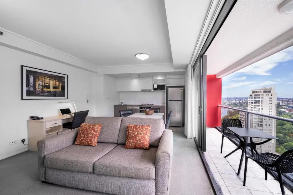 Oaks Brisbane on Felix Suites in Brisbane
