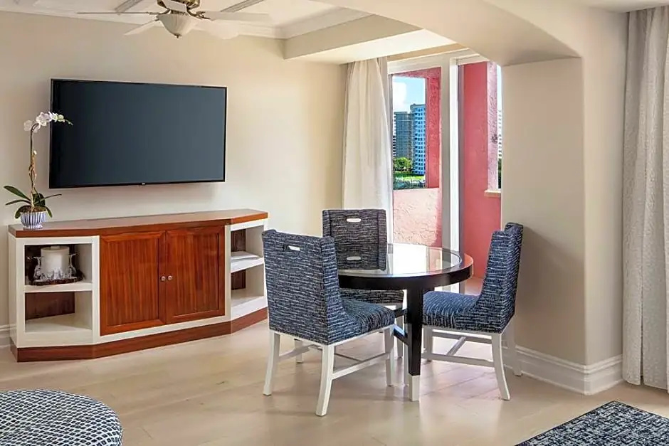 Cloister at The Boca Raton Hotel - Chambres
