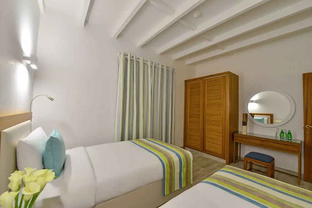 3 Bedrooms Villa beachfront