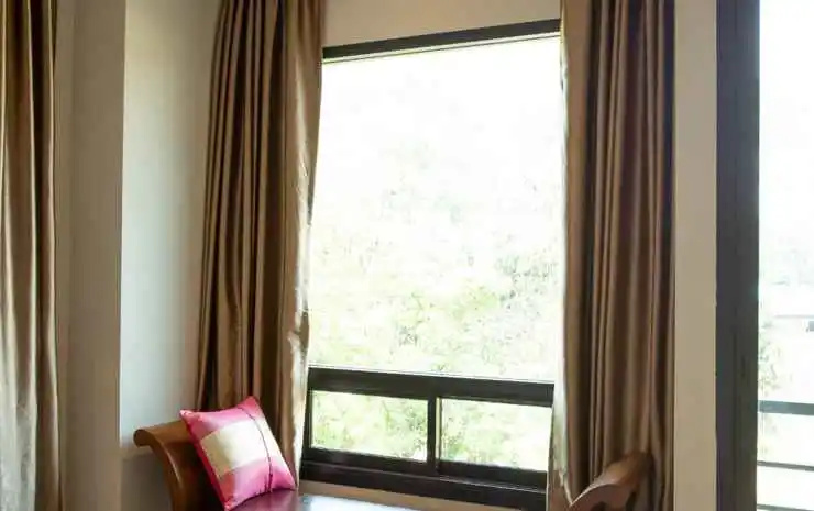 Balcony & Terrace