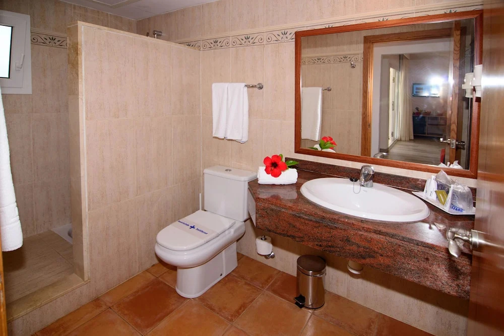 Cala Llenya Resort Ibiza - Hotel - Chambres