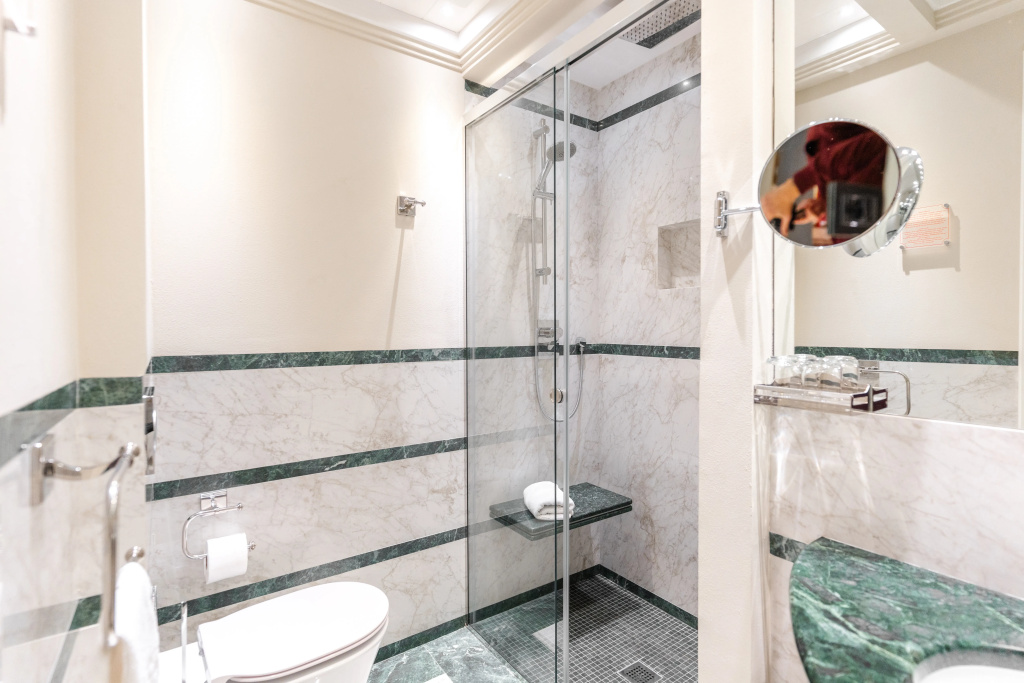 Art Hotel Commercianti, Bologna — 8