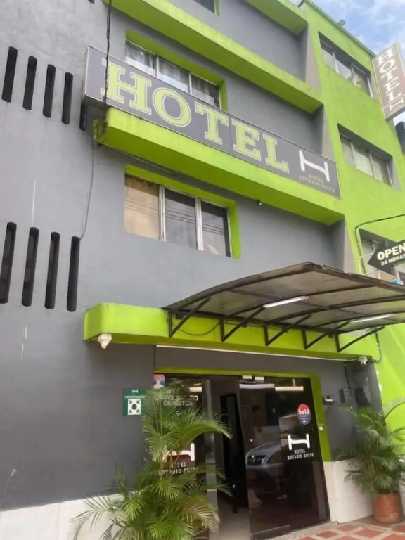 Hotel Estadio Suite