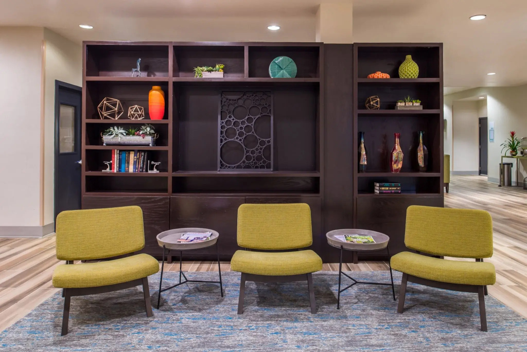 Holiday Inn & Suites Dallas-Addison by IHG - Général