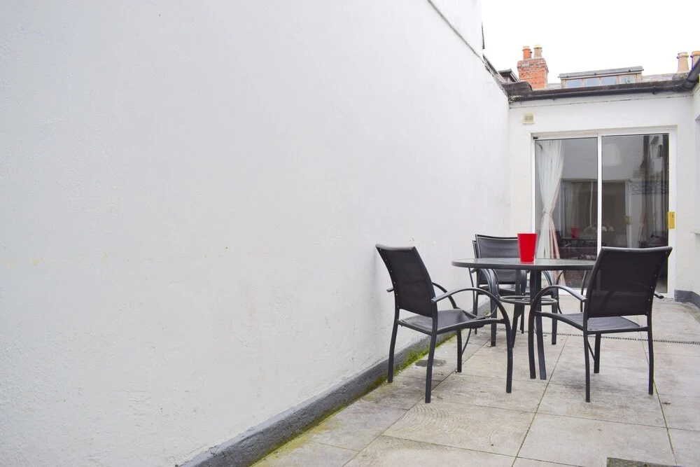 5 Bedroom House On Grand Canal