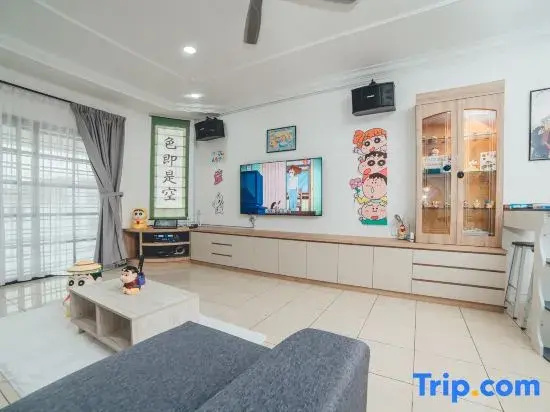 ShinChan Chill 14pax Homestay@Bukit Indah