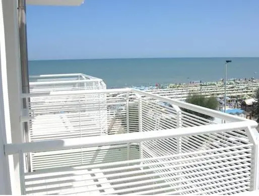 Beach & Waterfront