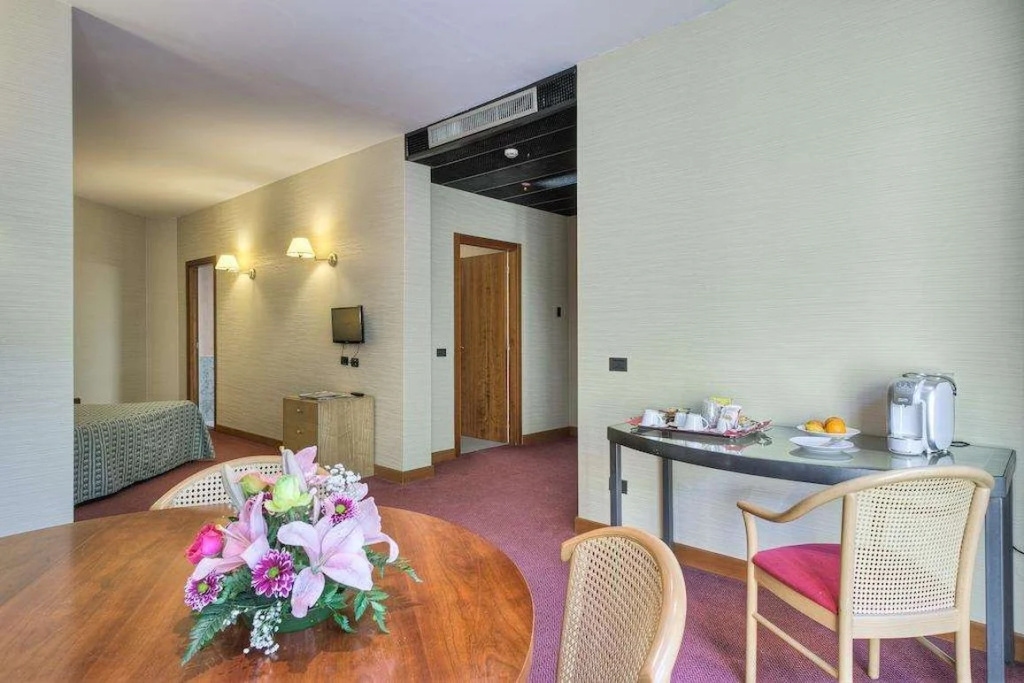 Hotel photo 25