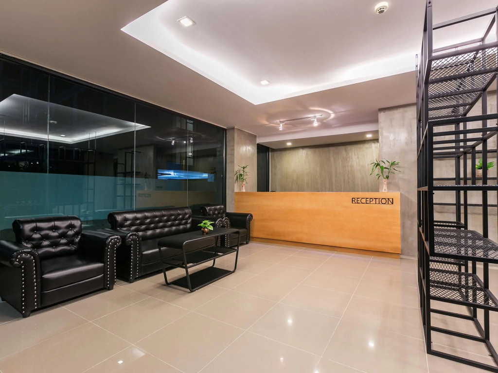 B2 Hotel South Pattaya Premier Hotel — фото
