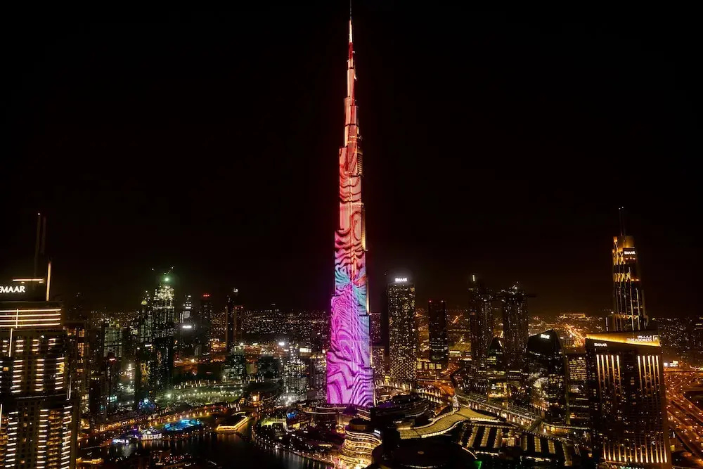 Burj Khalifa Vw Prvt Pool in Dubai