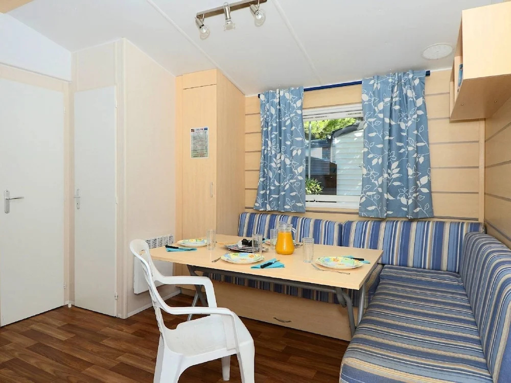 Voir la photo 1 — Cap D'agde Bungalow Retreat