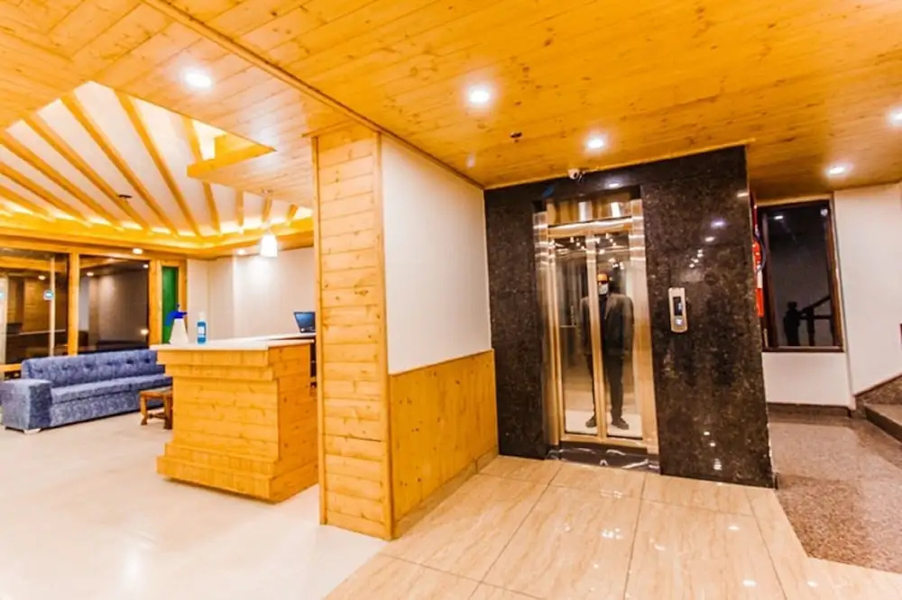 Hotel photo 12