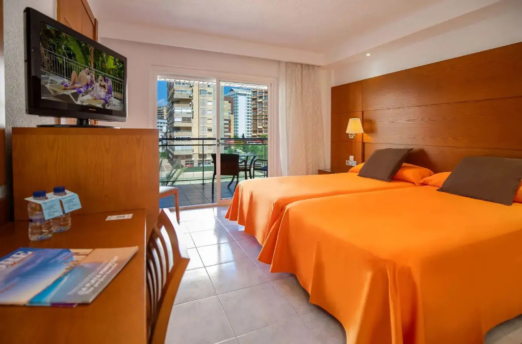 Standard Double room (full double bed)
